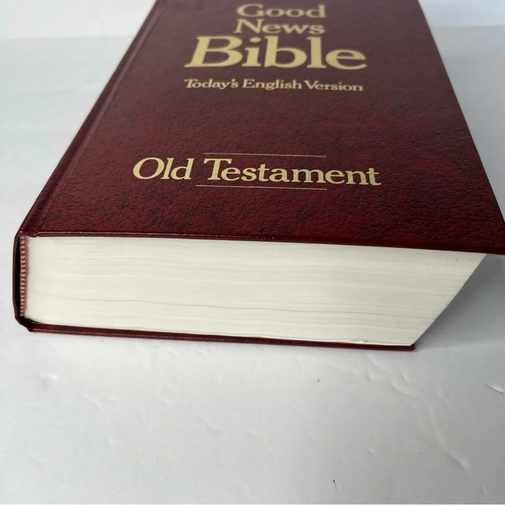 Good News Bible Today's English Version old Testament - Picture 6 of 9